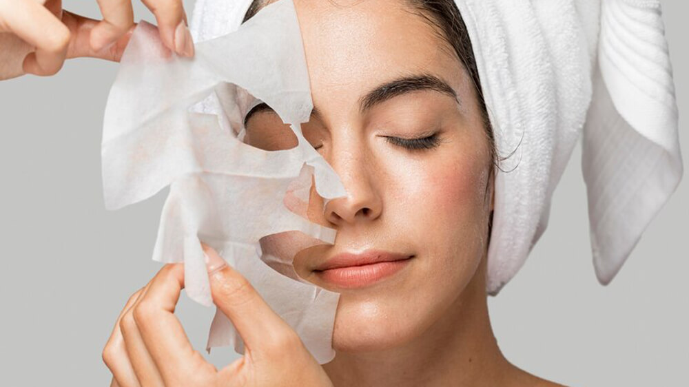 Face beauty mask for self caring at home